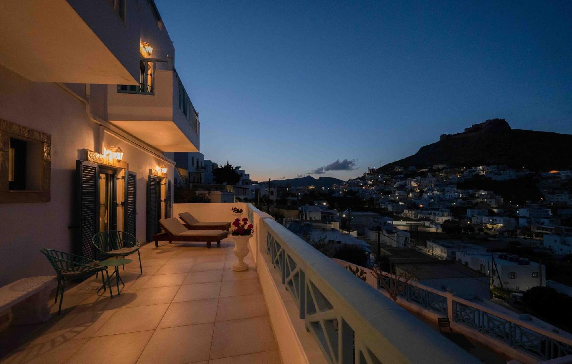 Heliades Suites Παντέλι Εξωτερικό φωτογραφία